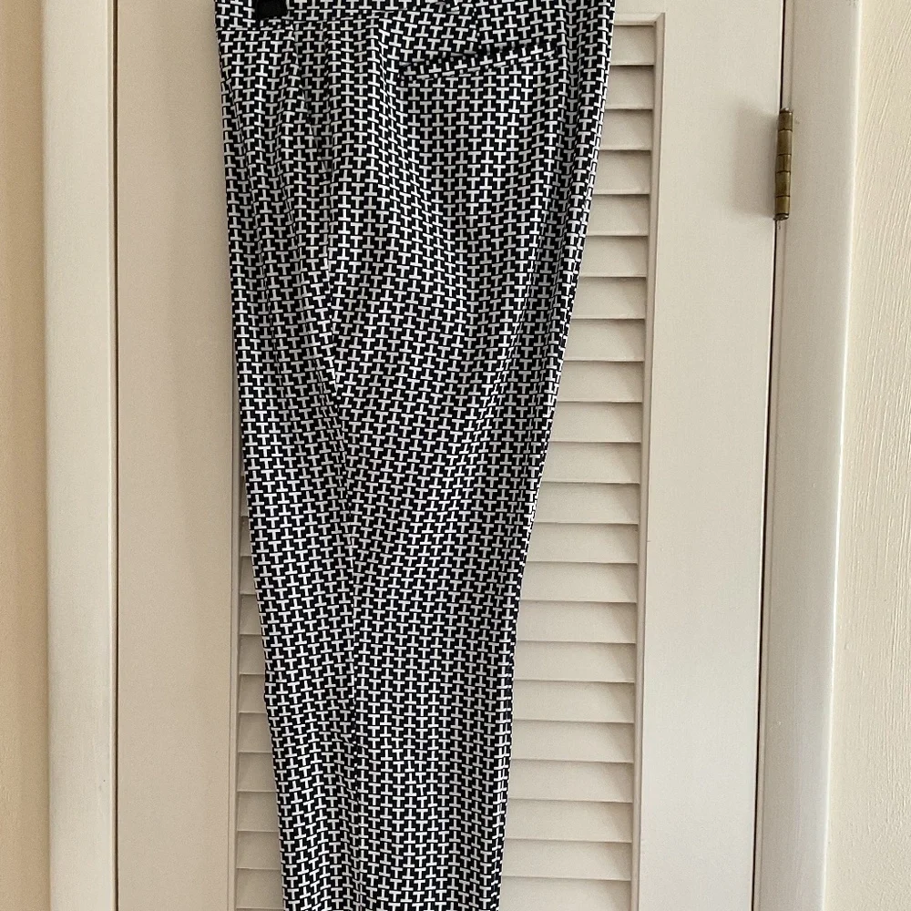 TORY BURCH SPORT NAVY BLUE/WHITE LOGO ANKLE LENGTH PANTS SIZE US 14